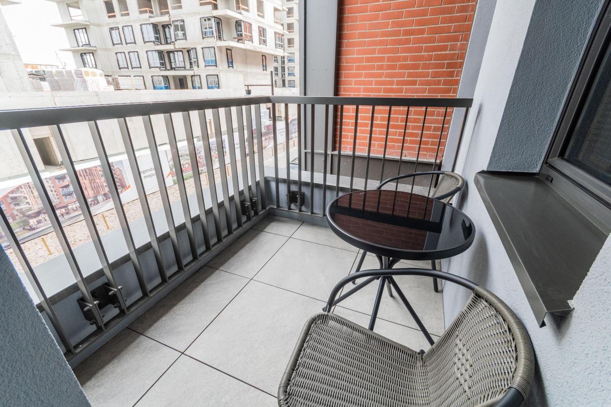 Doki Studio Stocznia By Grand Apartments Gdansk Dış mekan fotoğraf